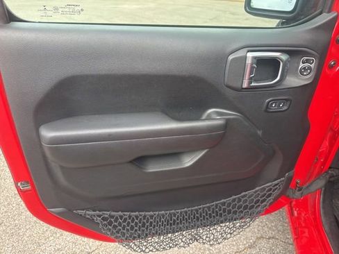 Used 2018 Jeep Wrangler Unlimited Sport S image 17