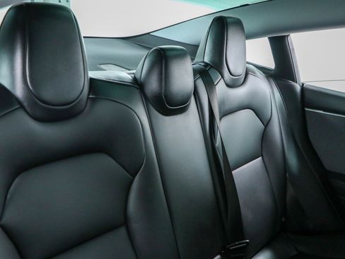 Used 2025 Tesla Model 3 Long Range RWD image 25