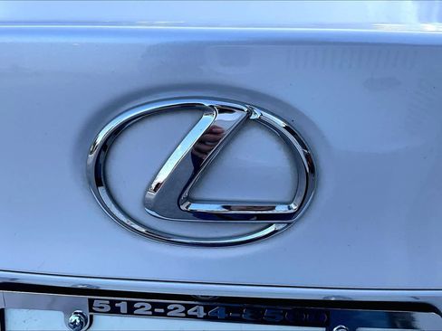 Used 2018 Lexus IS 300 AWD image 29