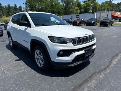 Used 2024 Jeep Compass Latitude