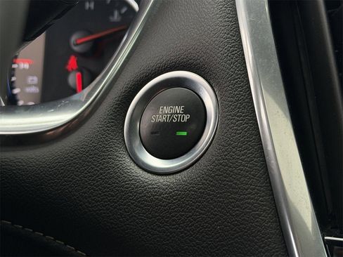 Certified 2022 Chevrolet Traverse Premier w/ Redline Edition image 21