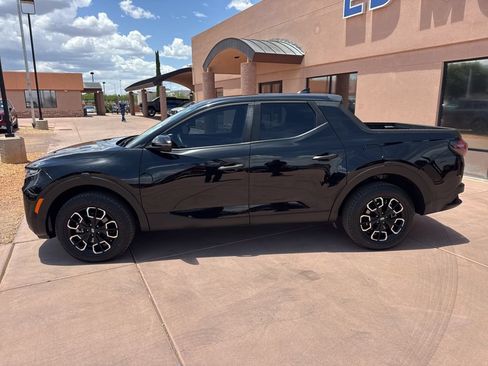 Used 2024 Hyundai Santa Cruz SEL AWD/4WD image 7