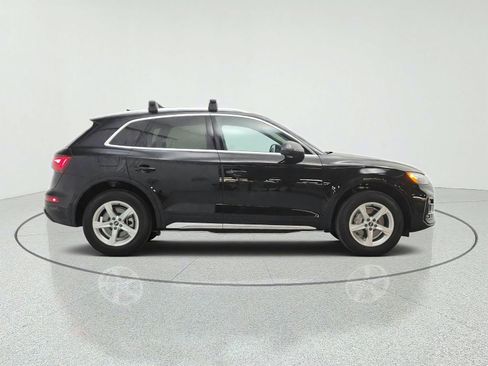 Used 2023 Audi Q5 2.0T Premium w/ Convenience Package AWD/4WD image 4