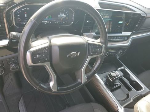Certified 2023 Chevrolet Silverado 1500 RST w/ Convenience Package II AWD/4WD image 18