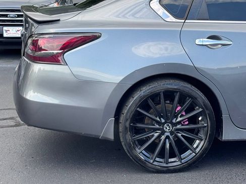 Used 2015 Nissan Altima 2.5 S w/ Special Edition Package FWD image 19
