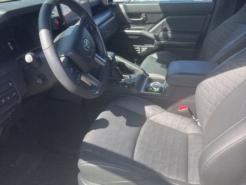 Used 2025 Toyota 4Runner TRD Off-Road Premium w/ Tow Technology Package image 3