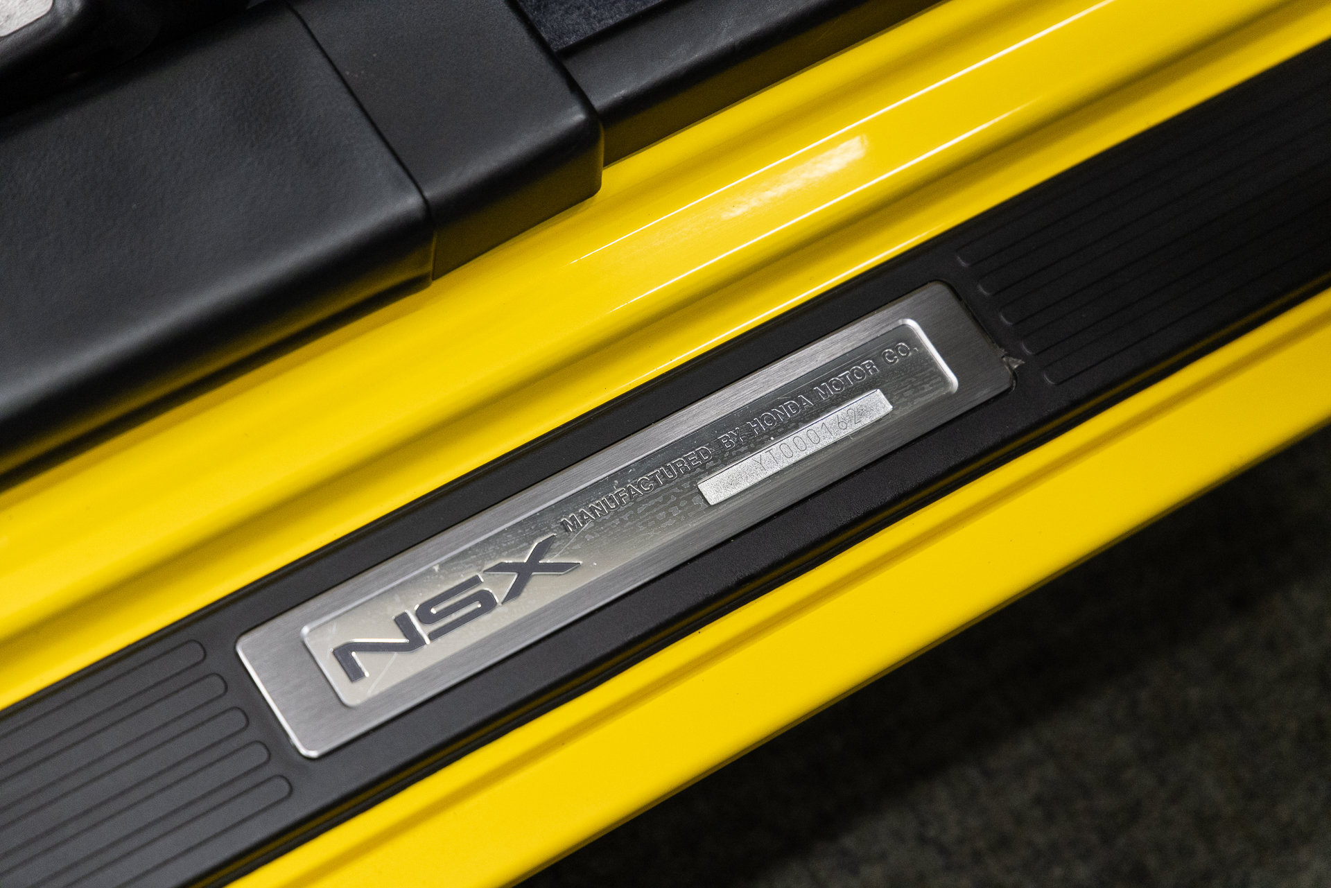 Used 2000 Acura NSX T RWD image 20
