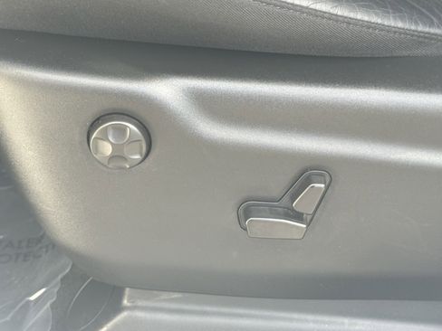 Used 2025 Dodge Durango GT image 15