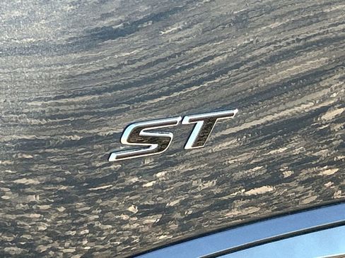 New 2026 Buick Envision Sport Touring AWD/4WD image 33