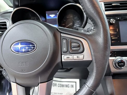 Used 2017 Subaru Outback 2.5i Limited image 25