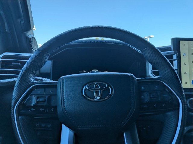 Used 2024 Toyota Tundra Platinum AWD/4WD image 25
