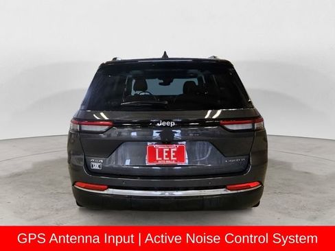 Used 2022 Jeep Grand Cherokee Limited image 5