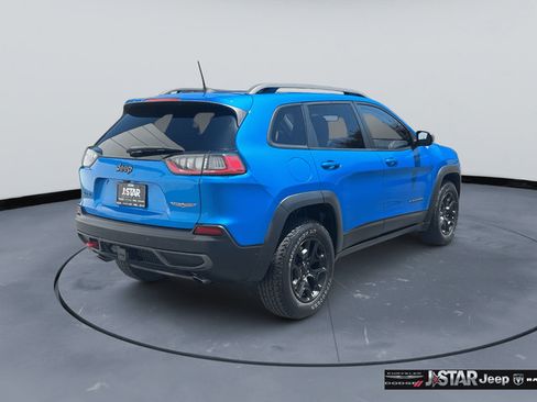 Used 2021 Jeep Cherokee Trailhawk w/ Sun, Sound & Nav Group AWD/4WD image 5