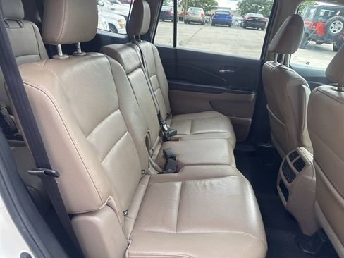 Used 2016 Honda Pilot EX-L image 18