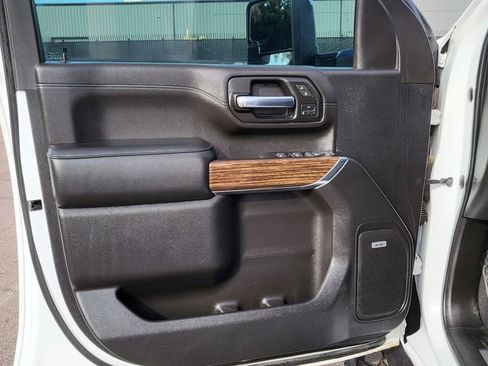 Used 2020 Chevrolet Silverado 2500 High Country w/ Z71 Off-Road Package image 22