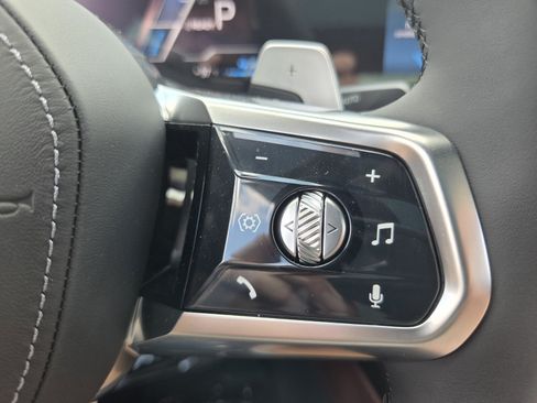New 2026 BMW 750e xDrive w/ Premium Package AWD/4WD image 26