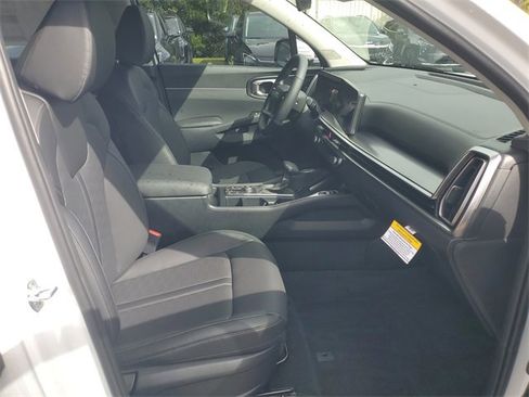 New 2026 Kia Sorento S image 7