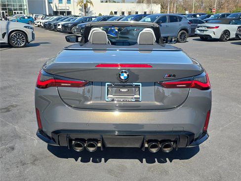 Used 2022 BMW M4 xDrive Competition w/ M Driver's Package image 3