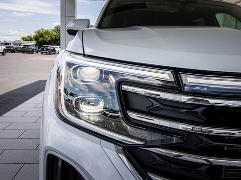 New 2026 Volkswagen Atlas SE FWD image 5