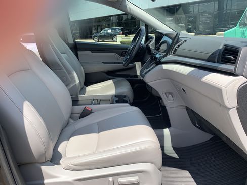 Used 2019 Honda Odyssey Touring image 34
