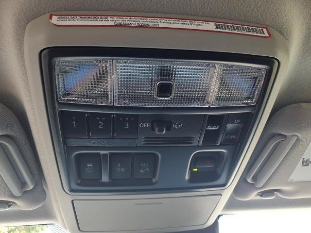 Used 2022 Toyota 4Runner Limited AWD/4WD image 12