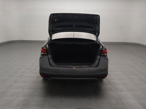 Used 2020 Nissan Versa SV image 29