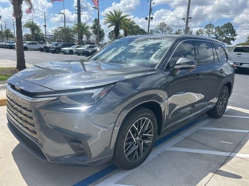 Used 2024 Lexus TX 350 FWD w/ Technology Package image 1