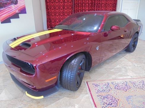 Used 2020 Dodge Challenger SRT Hellcat RWD image 22