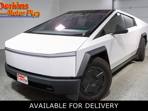 Used 2024 Tesla Cybertruck AWD Crew Cab image 1
