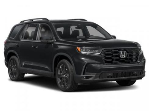 Used 2025 Honda Pilot Black Edition image 9
