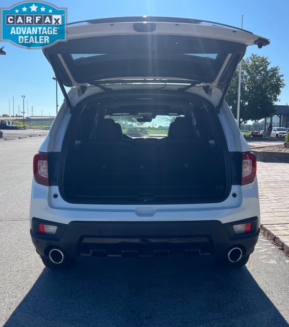 Used 2025 Honda Passport Black Edition image 25