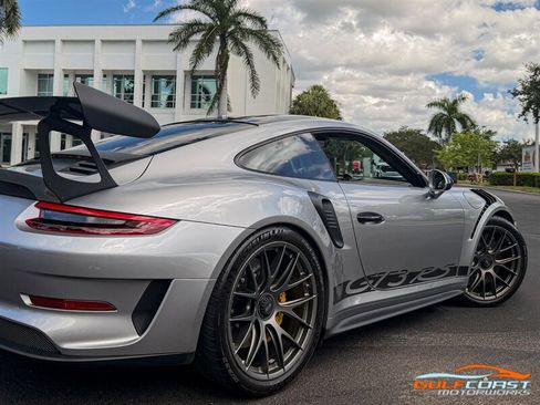 Used 2019 Porsche 911 GT3 RS w/ Weissach Package RWD image 59