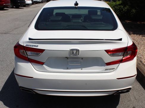 Used 2022 Honda Accord Sport image 7