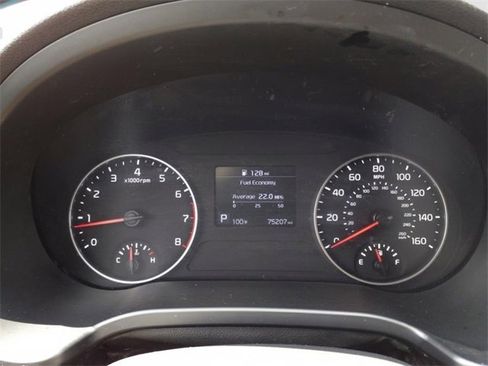 Used 2021 Kia Seltos S image 22