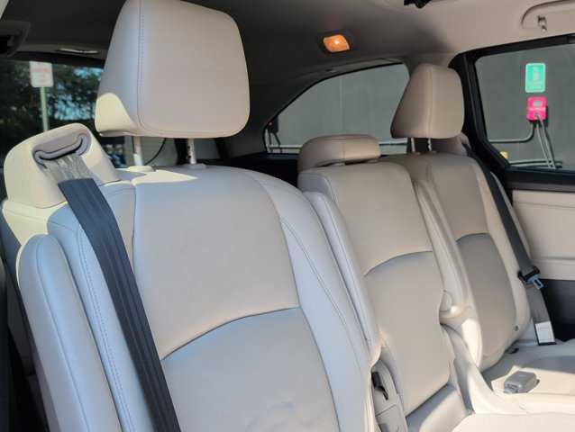 Used 2025 Honda Odyssey EX-L image 25