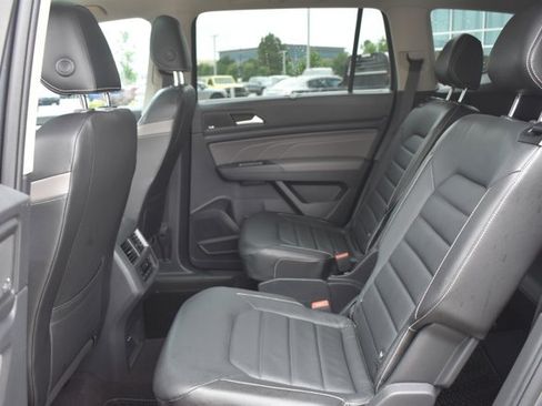 Used 2021 Volkswagen Atlas SEL Premium AWD/4WD image 16