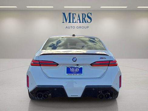 Used 2026 BMW M5 w/ Carbon Package image 4