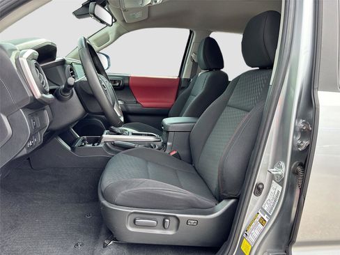 Used 2023 Toyota Tacoma SR5 w/ Technology Package image 22