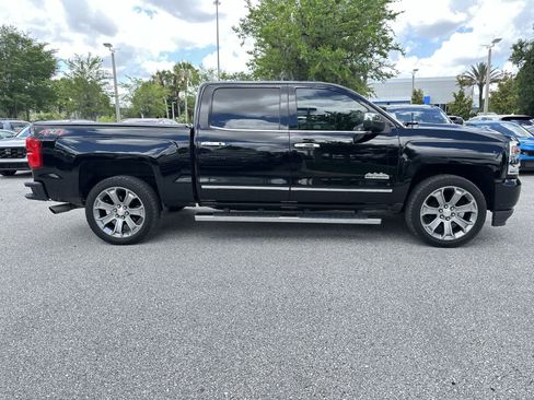 Used 2018 Chevrolet Silverado 1500 High Country AWD/4WD image 7