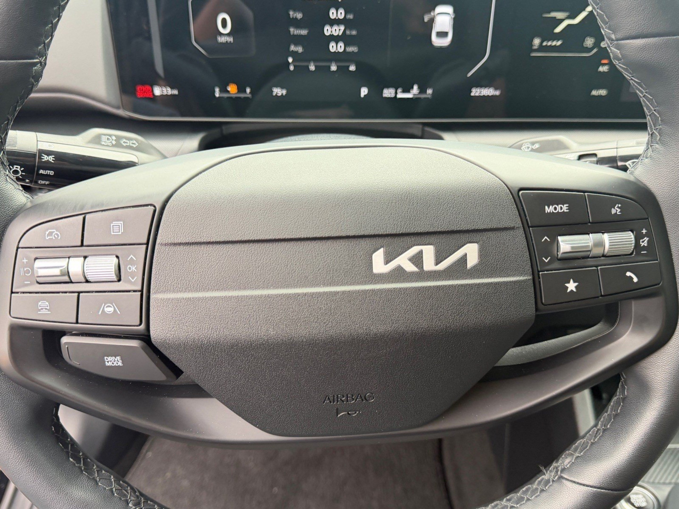 Certified 2025 Kia K4 EX FWD image 29