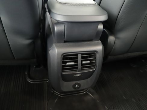 Used 2024 Ford Mustang Mach-E Premium image 23