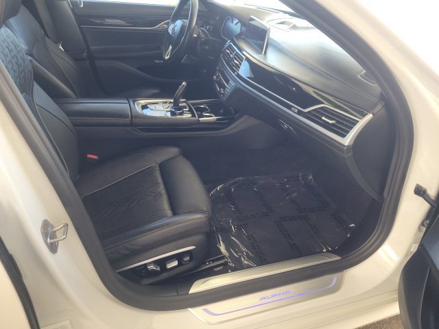 Used 2017 BMW ALPINA B7 xDrive AWD/4WD image 10