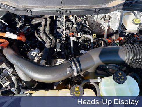 New 2025 Ford F150 Lariat w/ Equipment Group 502A High image 40