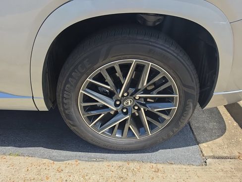 Used 2026 Lexus TX 350 AWD w/ Technology Package image 11
