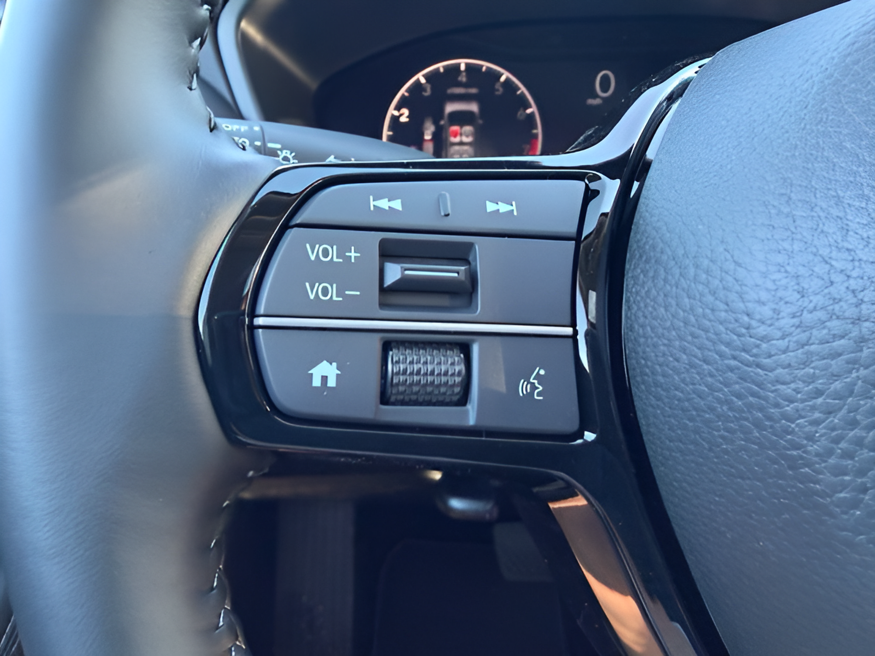 New 2027 Honda HR-V EX-L image 13