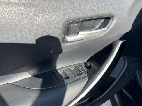 Used 2020 Toyota Corolla XSE image 22