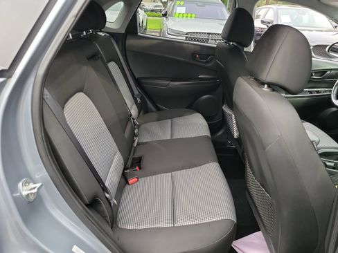 Used 2020 Hyundai Kona SEL w/ Cargo Package image 21