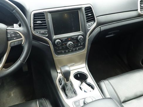 Used 2017 Jeep Grand Cherokee Limited w/ Luxury Group II AWD/4WD image 26