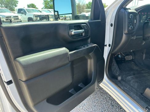 Used 2021 Chevrolet Silverado 2500 W/T w/ WT Convenience Package AWD/4WD image 33