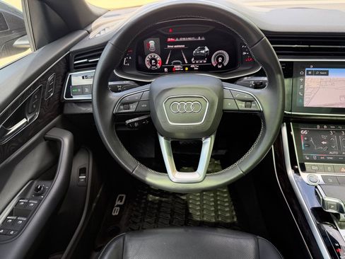 Used 2021 Audi Q8 Premium Plus w/ Premium Plus Package AWD/4WD image 24